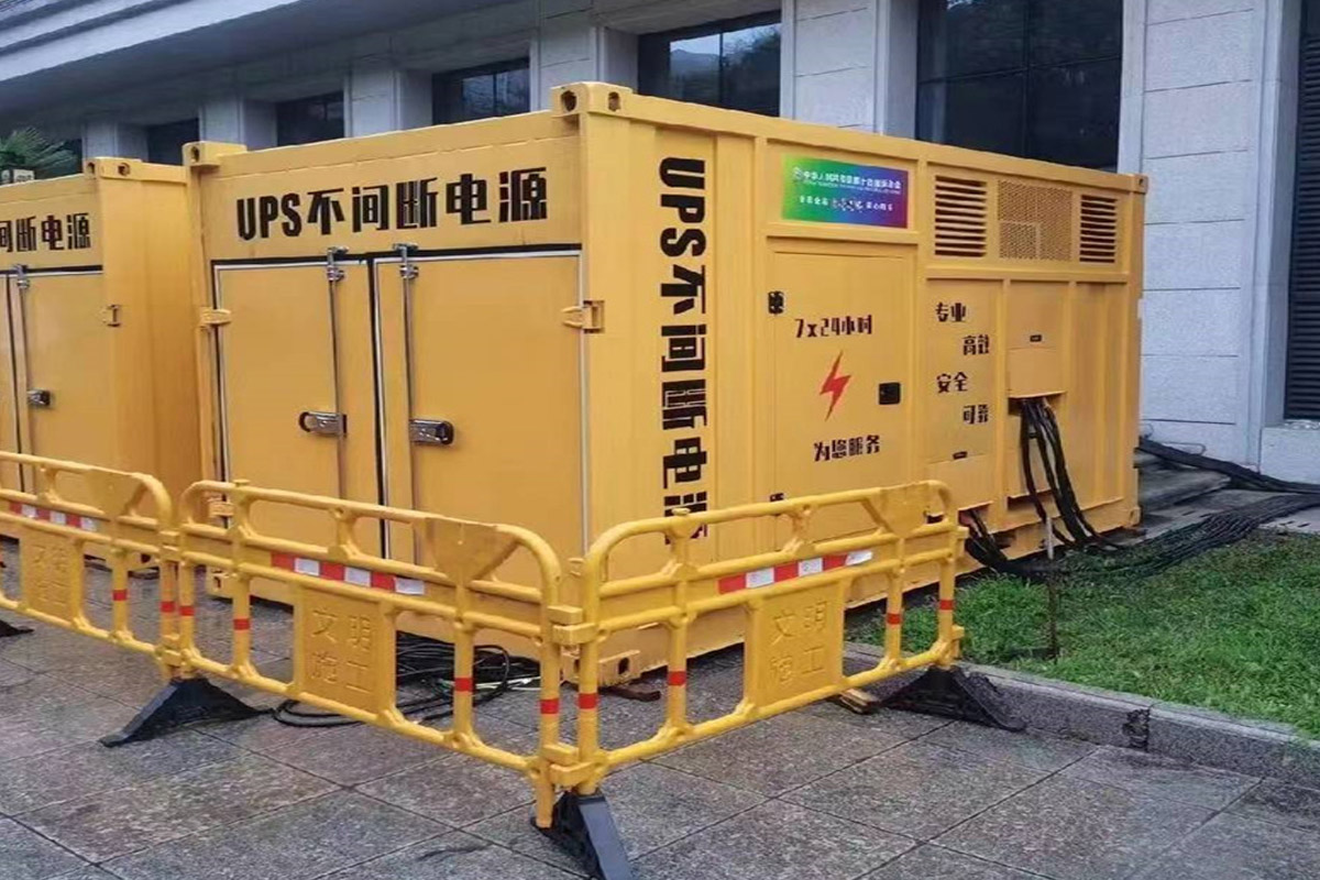 中原发电机租赁施工现场